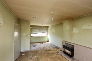 Lounge- click for photo gallery